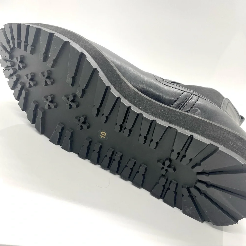 Zaria Black Platform Boot Size 10 Gothic DV by Dolce Vita